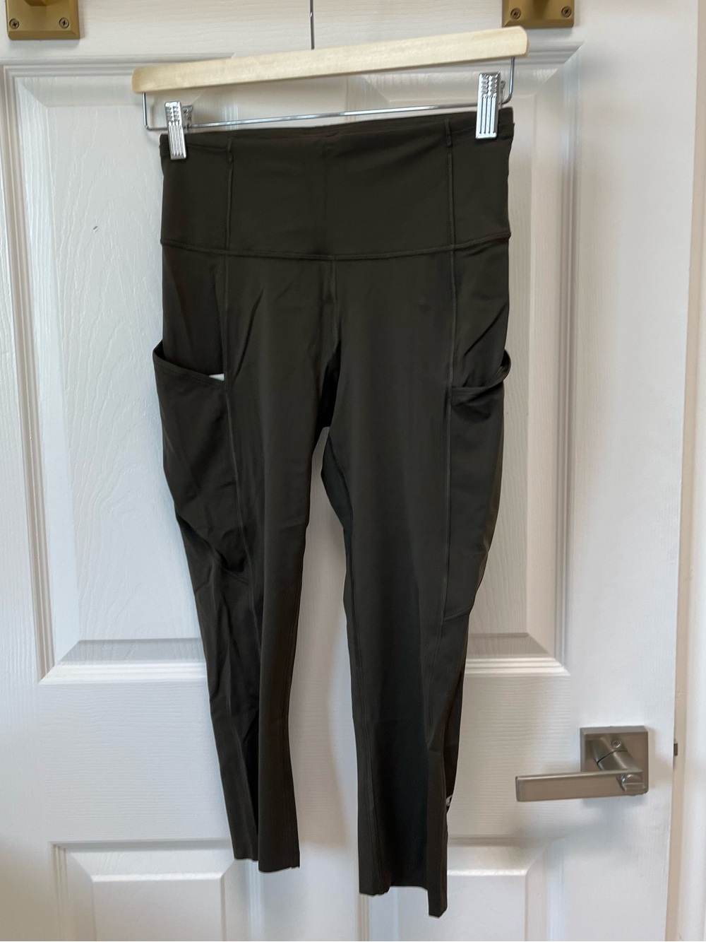 Lululemon Fast and Free Reflective HR Crop 19” Leggings Size 6 Dark Olive